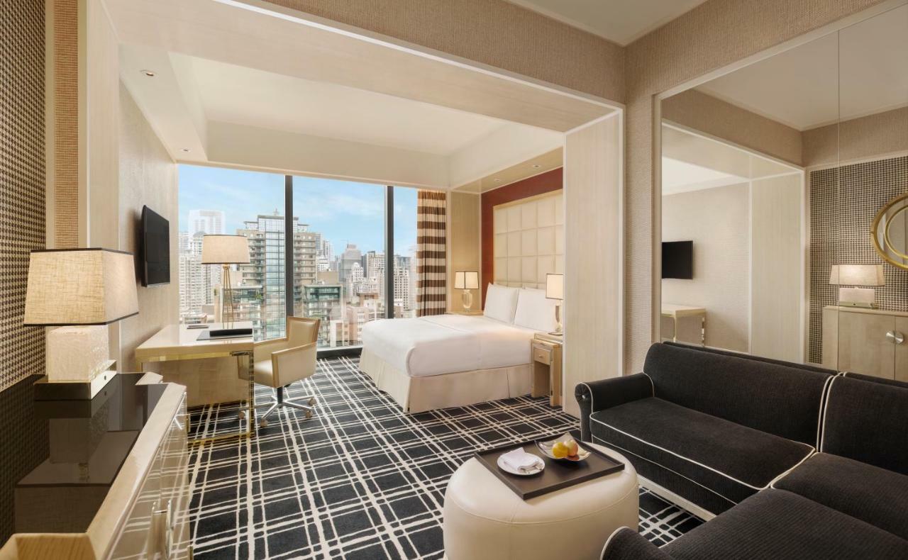 โรงแรมเดอะ หลิน ไถจง ภายนอก รูปภาพ A guest room at the hotel